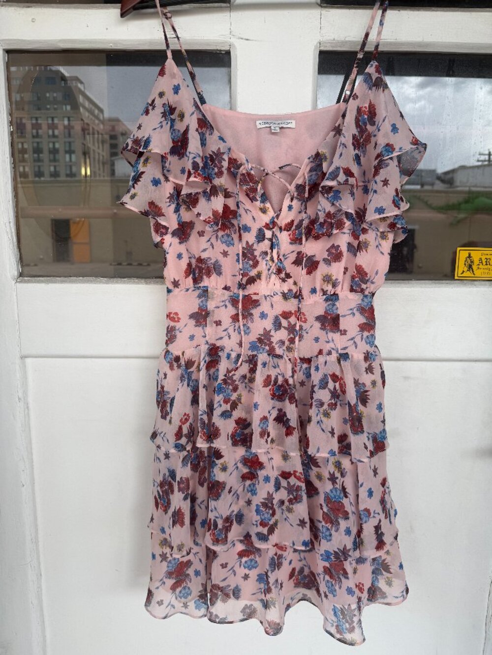 Rebecca Minkoff Size Med Pink Flirty Floral Ruffle Dress